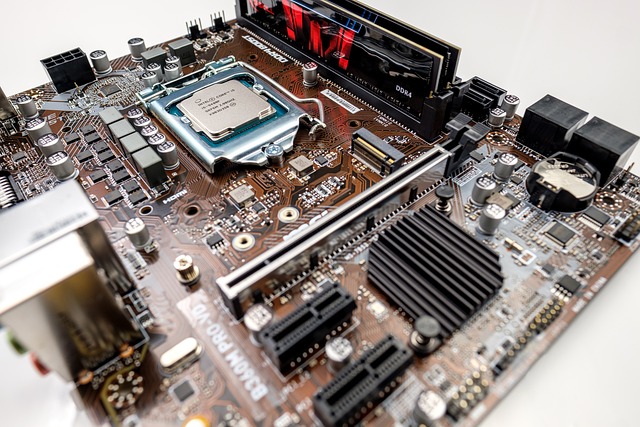 掌訊導(dǎo)航電源芯片在哪個(gè)位置(掌訊導(dǎo)航電源芯片詳解：位置、使用方法與注意事項(xiàng))